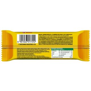 Britannia Crackers 50-50 Maska Chaska, 45gm (Pack of 80)